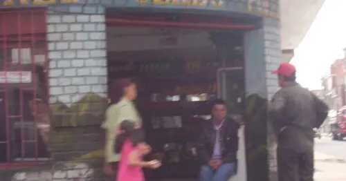 TIENDA DE BARRIO CALLE 4D LA TRINIDAD TIENDA DE BARRIO CALLE 4D LA TRINIDAD